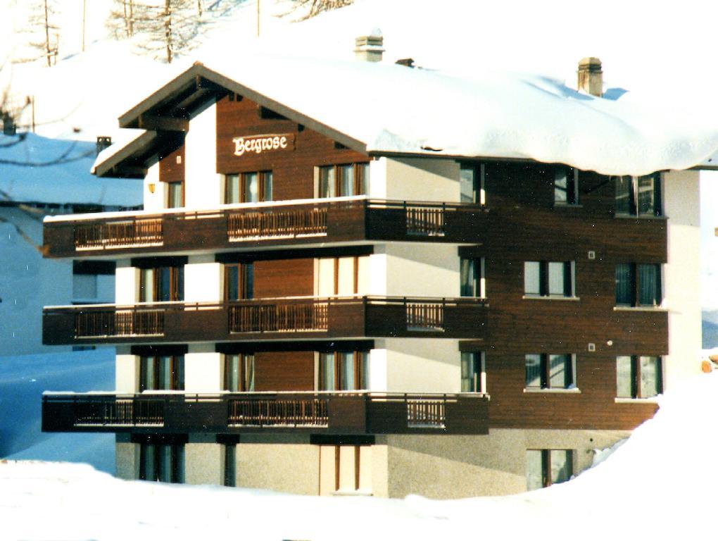 Apartments Bergrose Saas-Fee Pokój zdjęcie