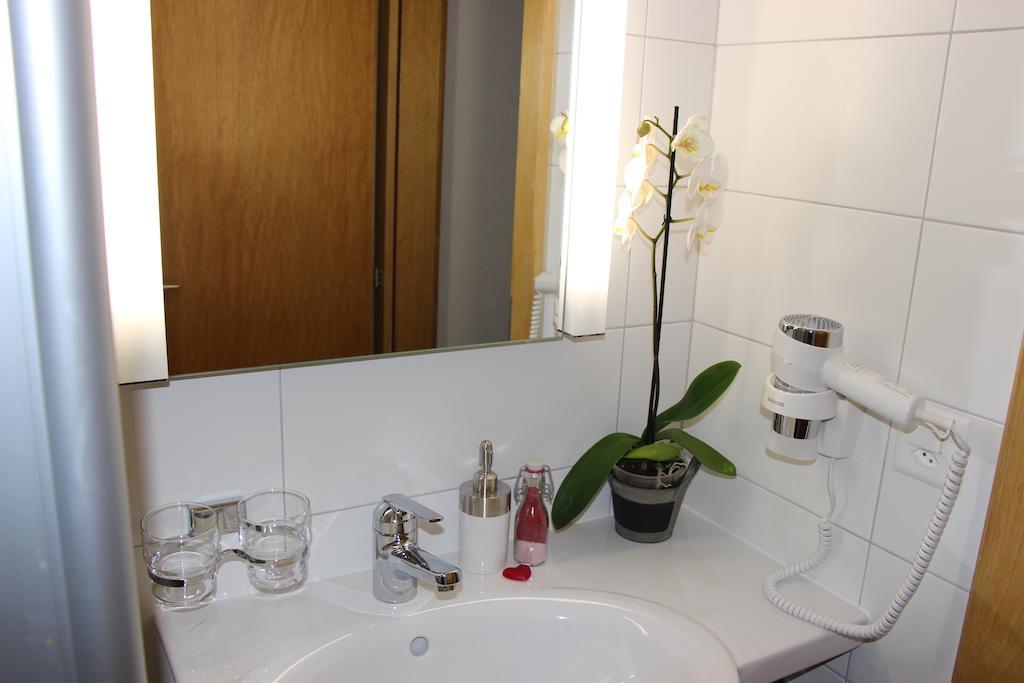 Apartments Bergrose Saas-Fee Pokój zdjęcie